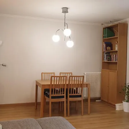 Apartamento Lovely With Swimming Pool *
